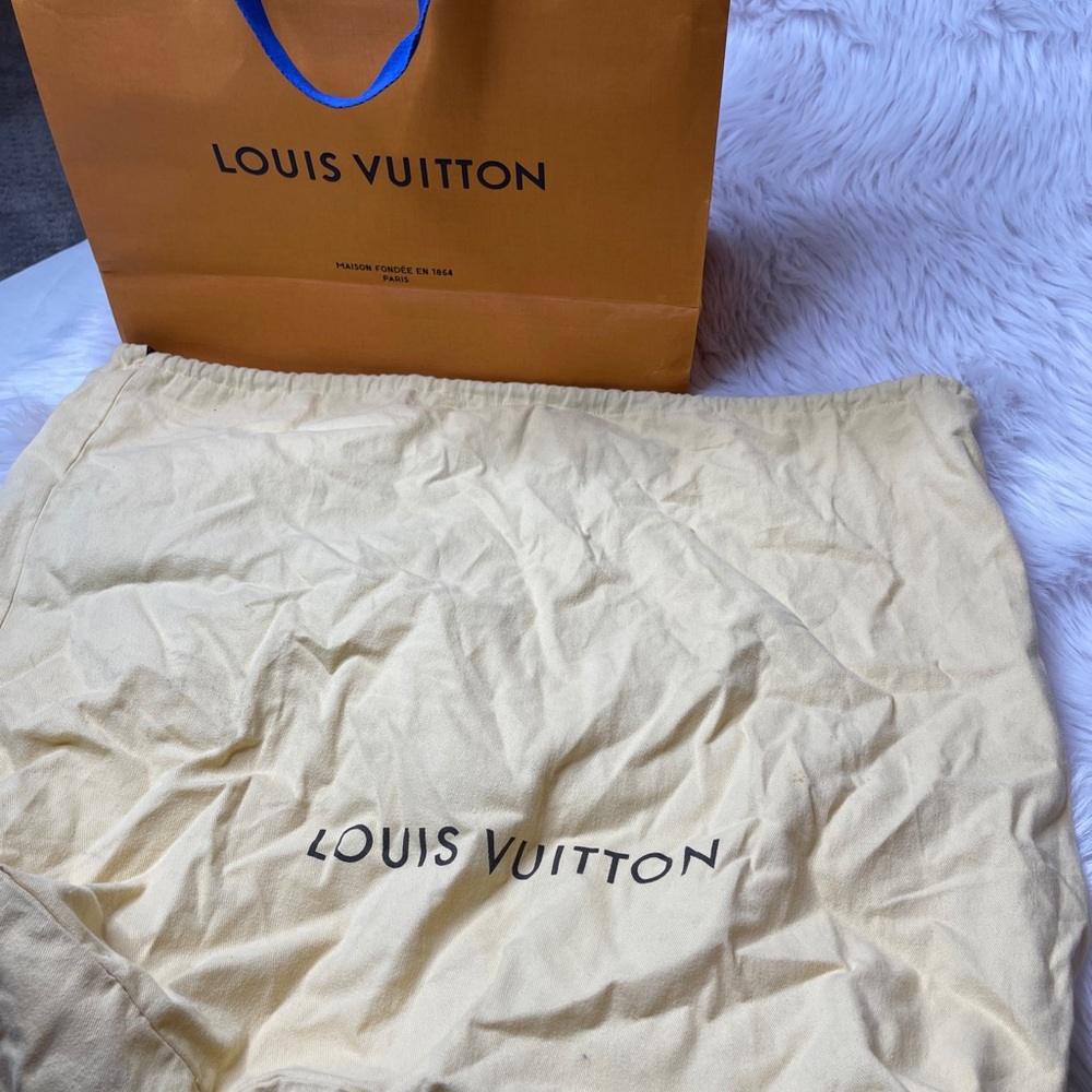 Auth Louis Vuitton Monogram Manhattan GM - Picture 15 of 16